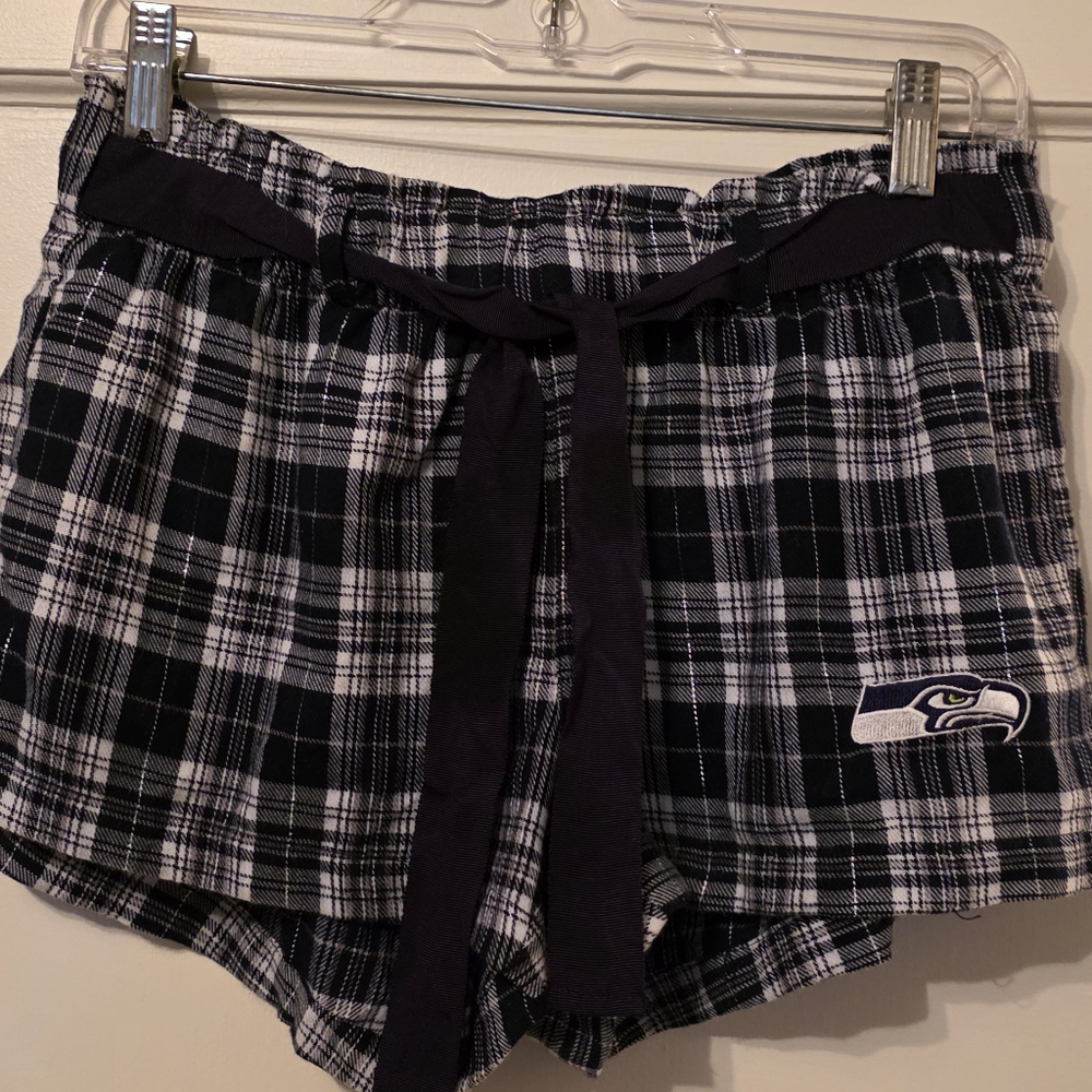NFL SEATTLE SEAHAWKS PLAID FLANNEL PAJAMA SHORTS - NWOT - SIZE MEDIUM - Picture 8 of 9